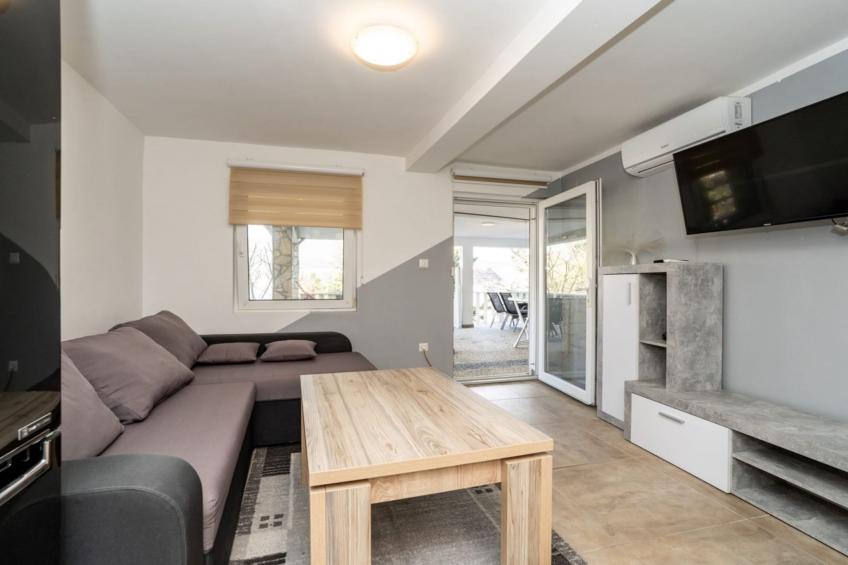 Apartments Robi & Kristina - Two Bedroom Apartment with Terrace A2 - foto 2