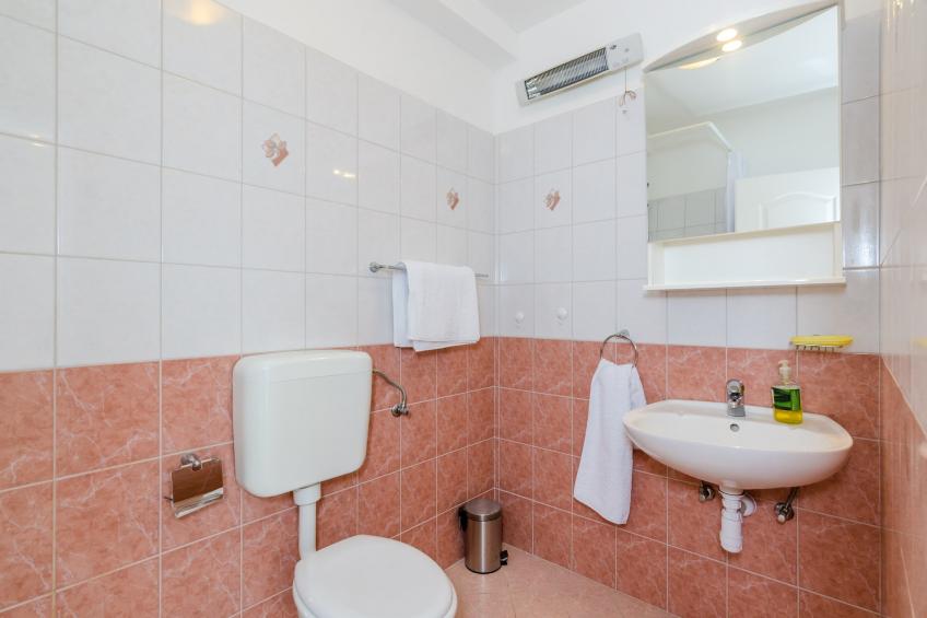 Color Apartments - Standard One-Bedroom Apartment with Terrace and Partial Sea View (Red) - foto 15