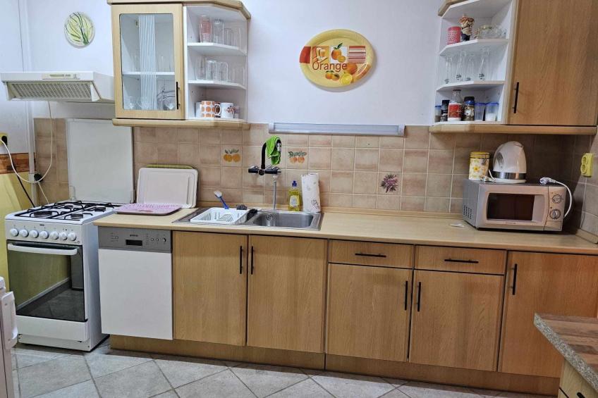 Schönes Ferienhaus mit Pool in ruhiger Lage - foto 29