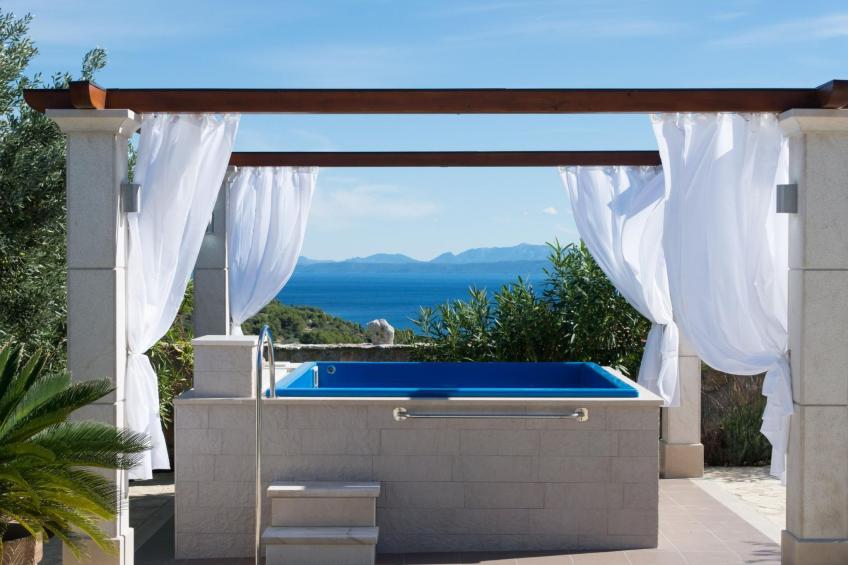 Ferienvilla "Lucian" mit Blick auf das Wasser - foto 6