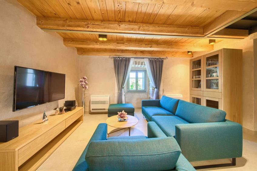 Villa met zwembad en airconditioning - BF-6BC98 - foto 35