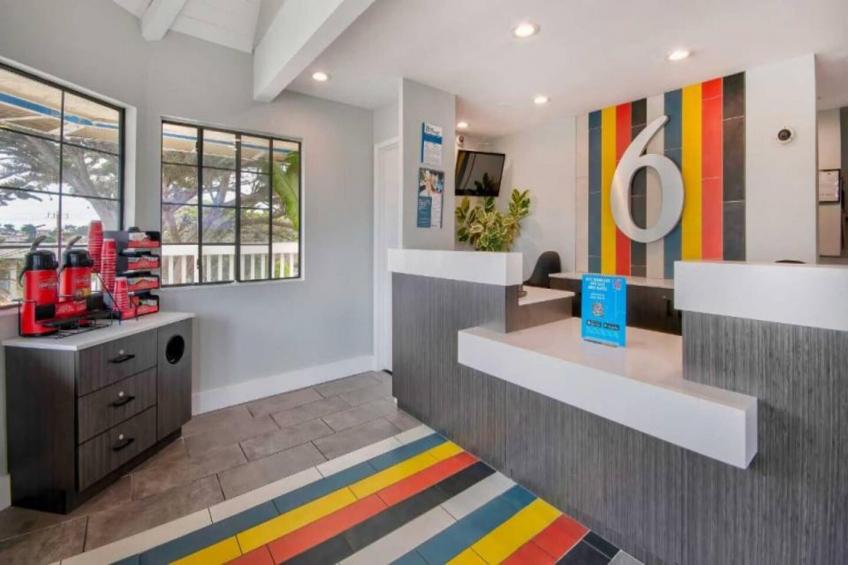 1 Queen Bed  ADA/Tub - foto 32