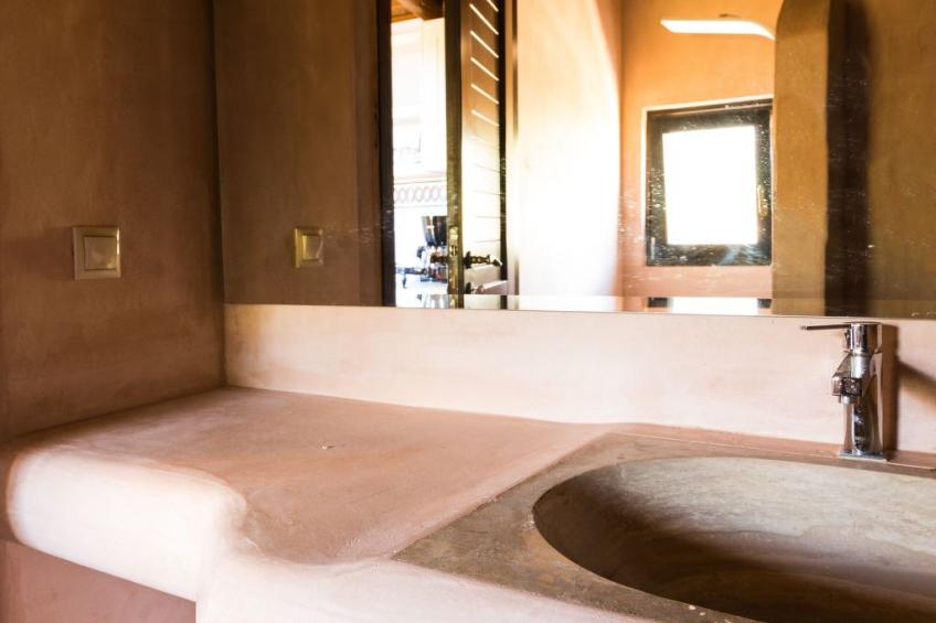 Freistehendes Ferienhaus mit großem Pool - foto 6