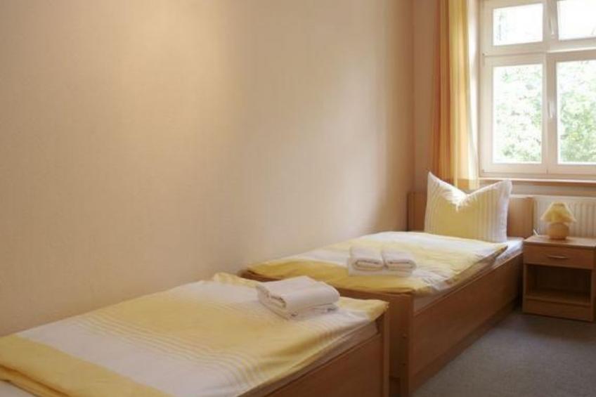 mit Blick auf das Wasser - foto 2