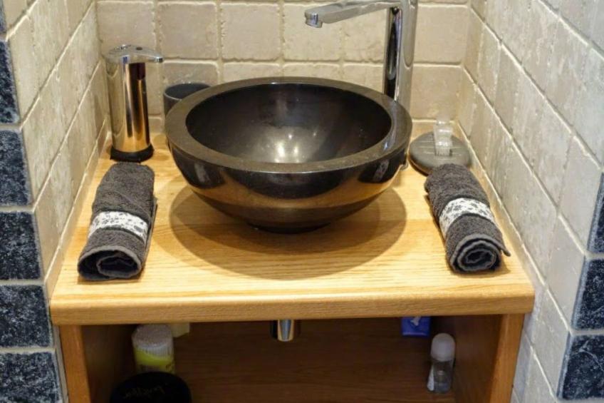 SCHÖNES STUDIO MIT GARTEN FÜR 2 IM DORF - foto 14