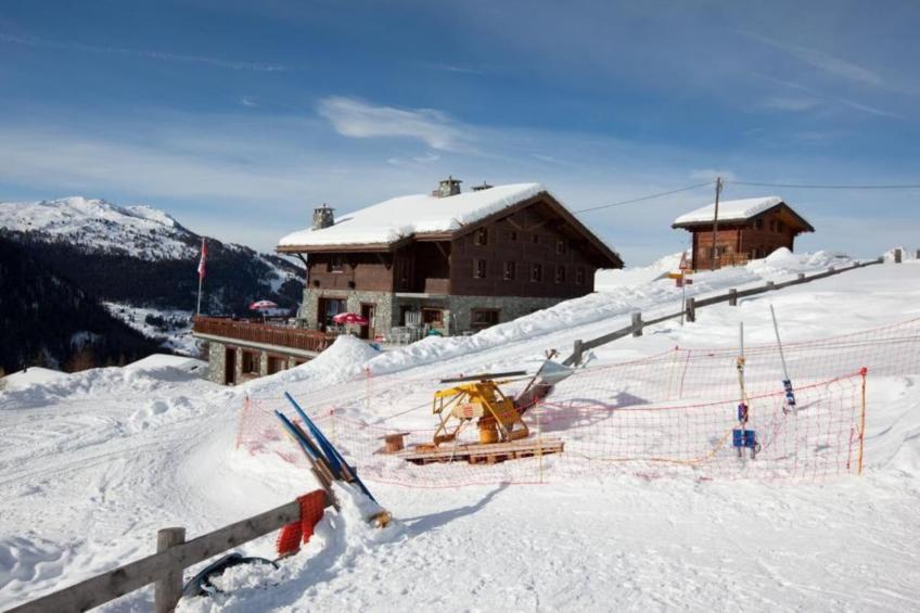 Des Alpes 004 - ON THE SLOPES apartment 16 pers