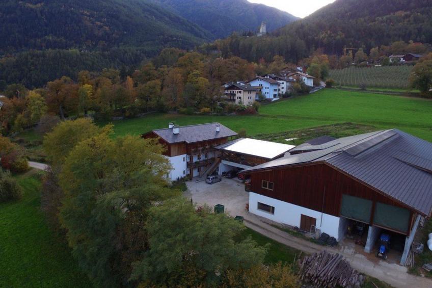 mit Terrasse auf einem Bauernhof