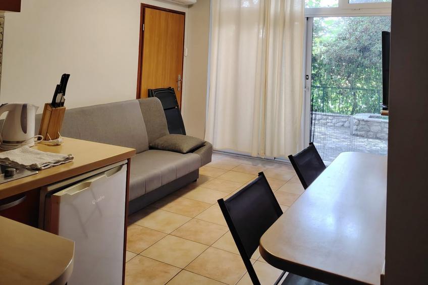 Comfort Kostrena Apartments Rijeka - One bedroom apartment with  terrace (8) - foto 2