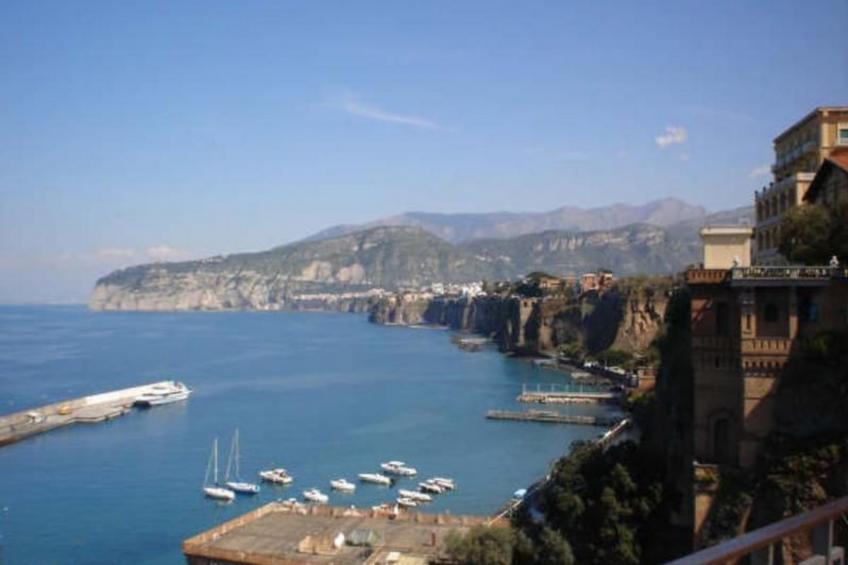 Rosa' Wohnung mit privatem Garten - foto 14