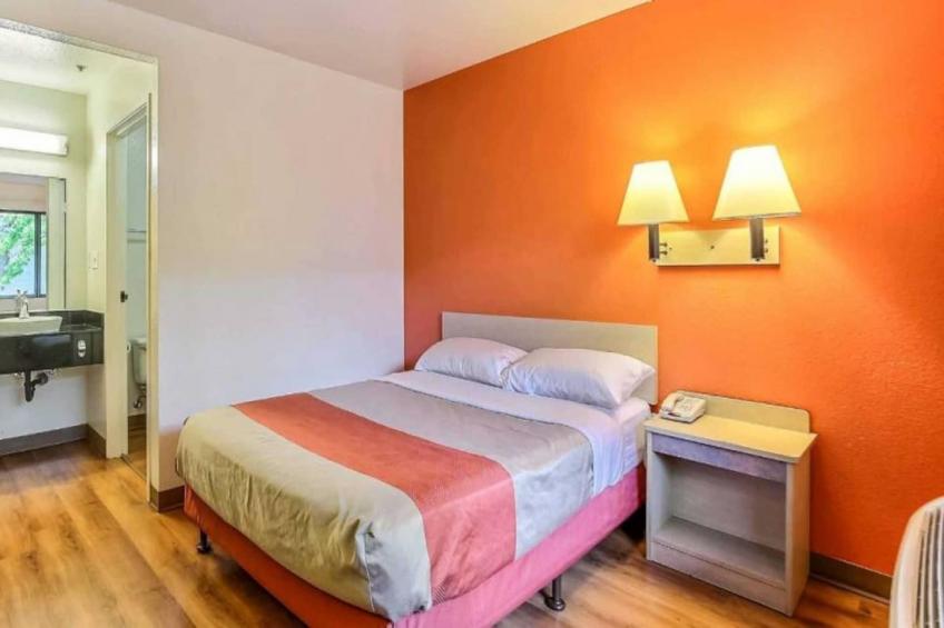 1 Queen Bed - foto 7