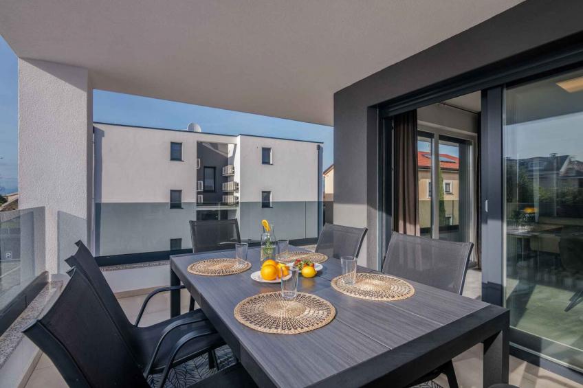 Vakantiewoning met eigen parkeerplaats en airconditioning - VW-6D4F3 - foto 4