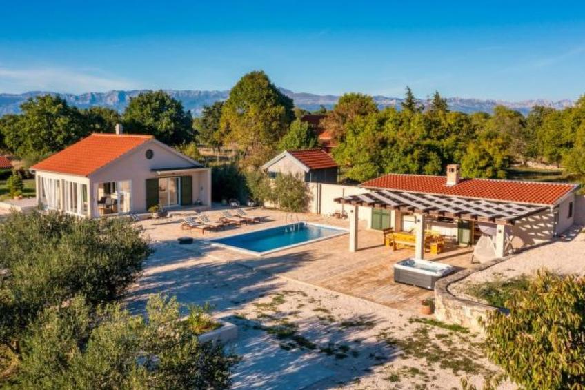 Villa Oliveto with pool - foto 30