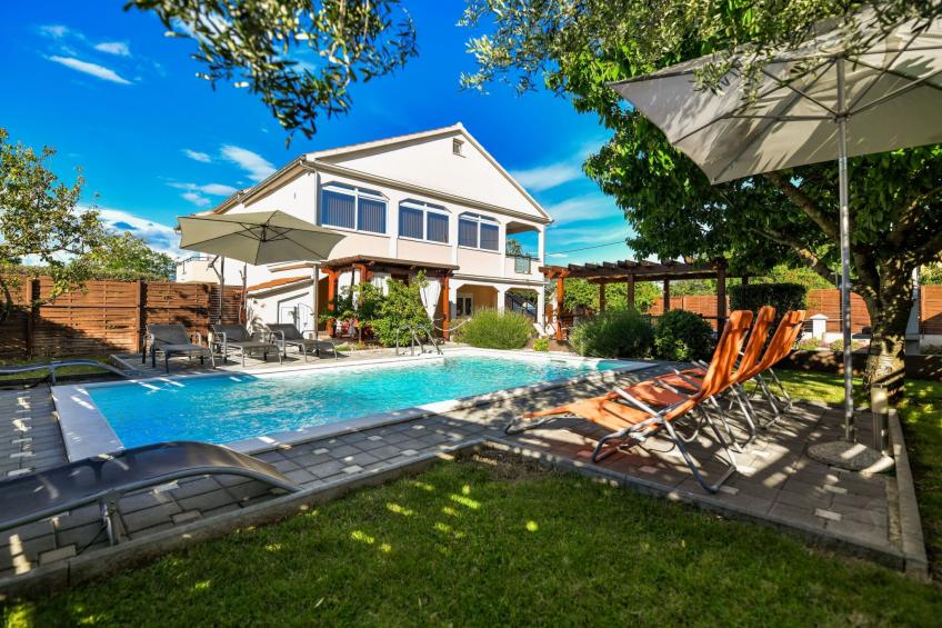 Charmantes Ferienhaus in Donje Rastane