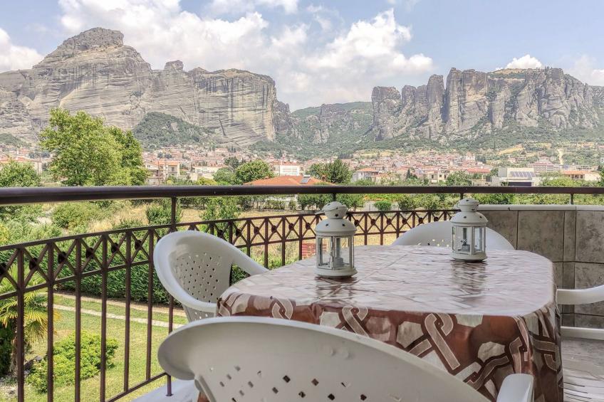 Meteora's Secret Garden House#1