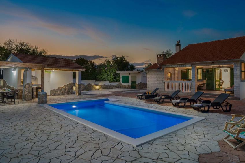 Villa Mystic Woods mit Pool - foto 22