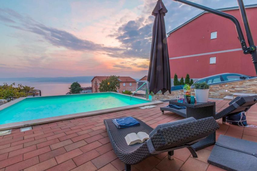 Ferienwohnung mit einem Freibad und Meerblick - BF-R69F4 - foto 2