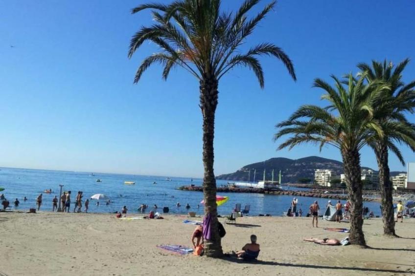 Locations-06 - la maison de noelie - Gartengeschoss - foto 10