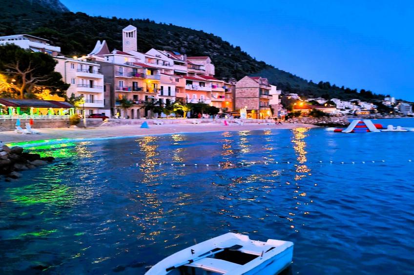 Tolle Wohnung in Drašnice mit Schönem Garten - foto 35