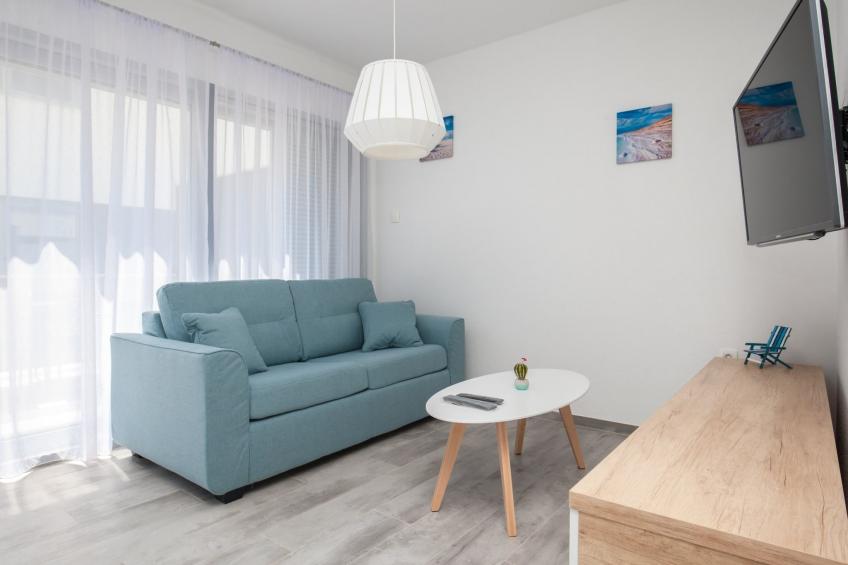 Apartments Dva Galeba - Standard One Bedroom Apartment with Terrace (101) - foto 2