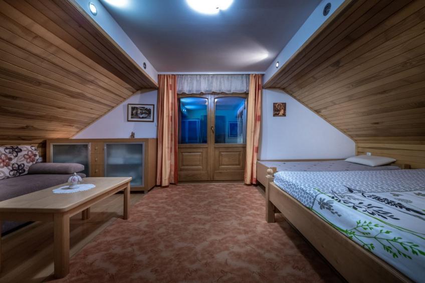 Vivid Hillside Country House with Hot-Tub and Sauna - Two Bedroom Country House - foto 13