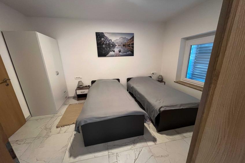 Delightful Cozy Riverside Apartment - One Bedroom Apartment with Terrace - foto 9