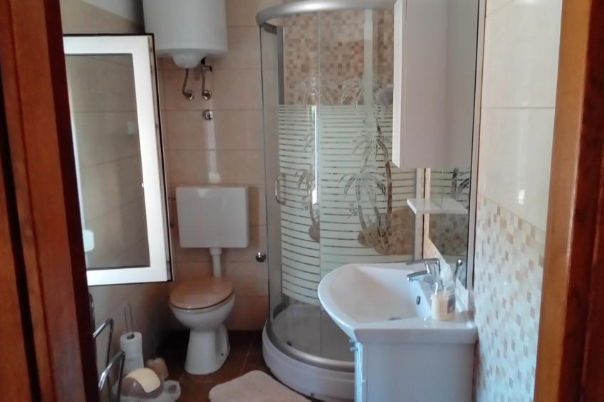 Vakantiewoning met terras en airco - BF-YW467 - foto 9