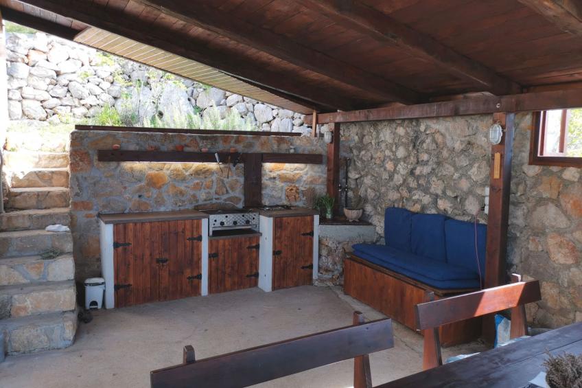 mit Pool in Lukovo Sugarje - foto 32