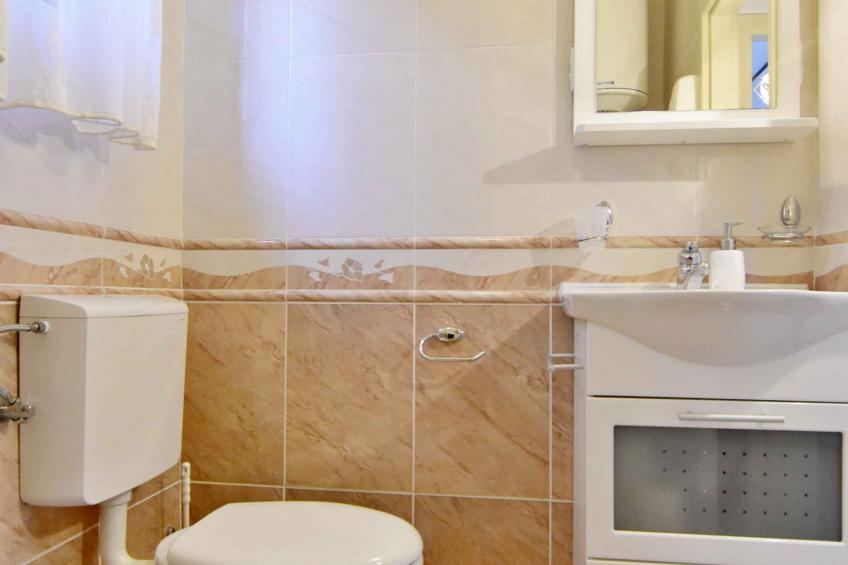 Holiday apartment with terrace near the beach - BF-4FWGC - foto 20