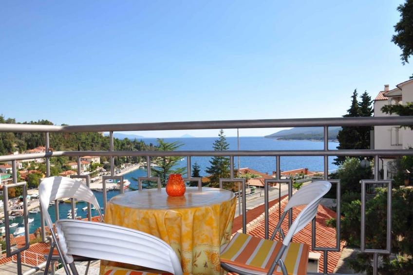 Vakantiewoning met balkon en zeezicht - VW-234B
