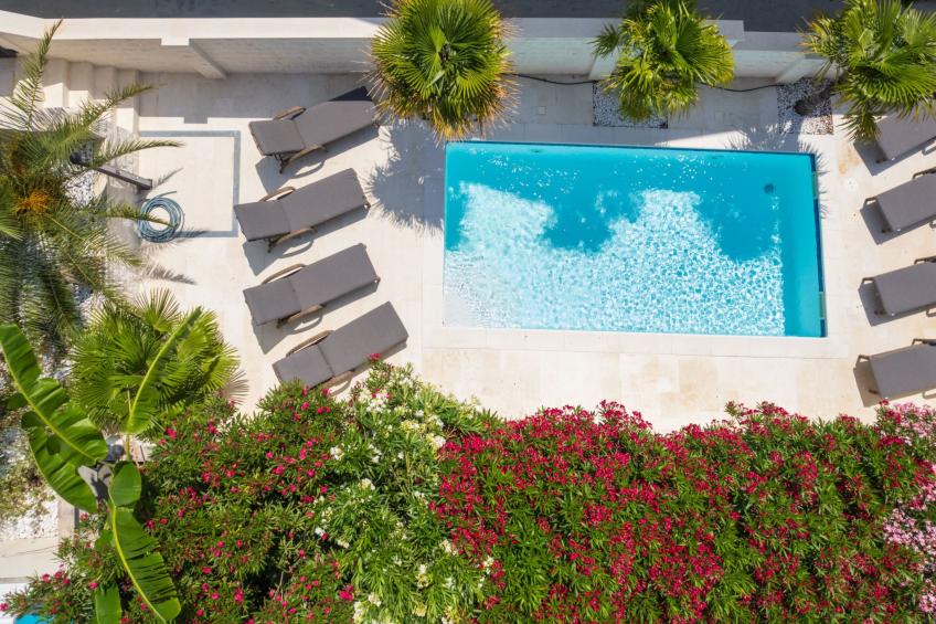 Suartini Viganj mit einem Pool - foto 13