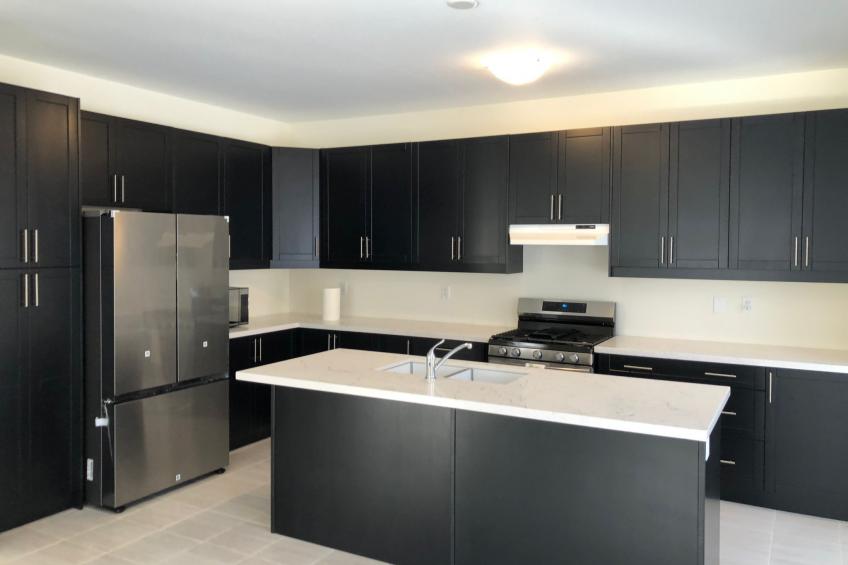 Haus in Brampton mit privatem Parkplatz - foto 12