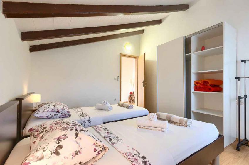 Vakantiehuis met zwembad - BF-F7M2B - foto 87