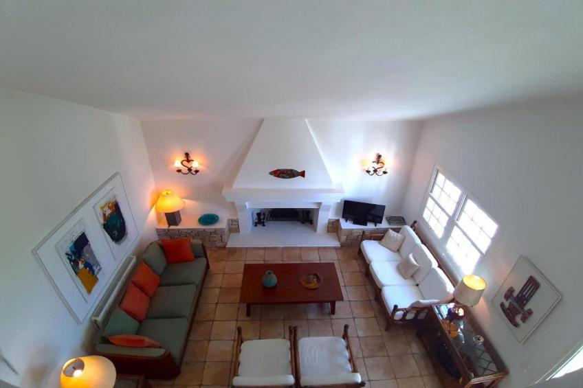 Beachfront Skaloma Villa