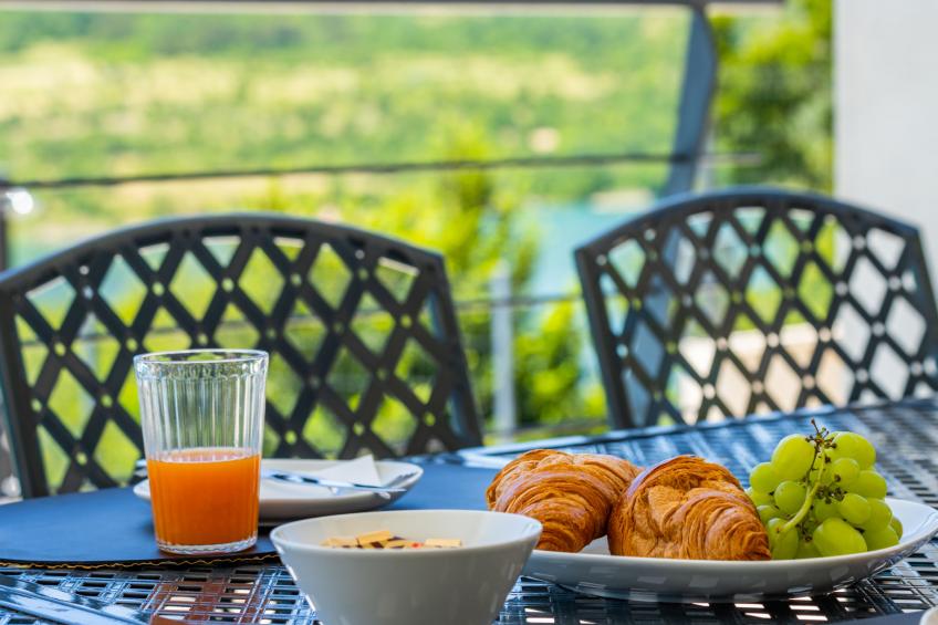 Escape on lake - foto 32