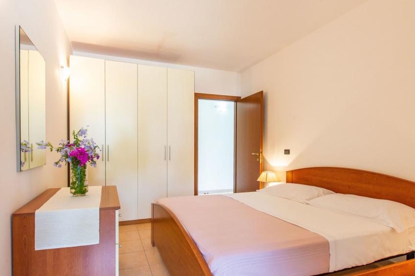 Flacher Rasen rechts - foto 13