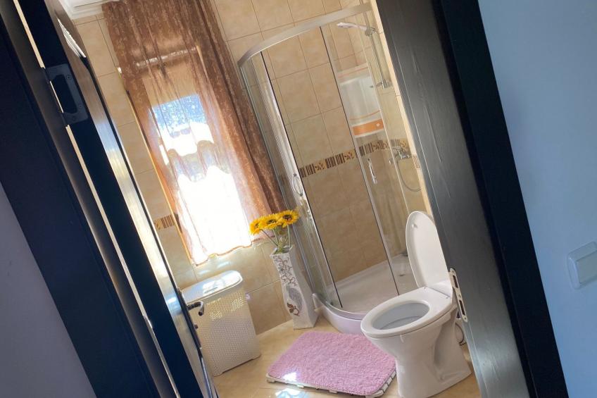 Wohnung in einer engen und ruhigen Anlage - foto 5