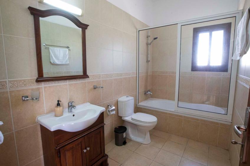 Villa mit Blick auf die Berge und Whirlpool - foto 48