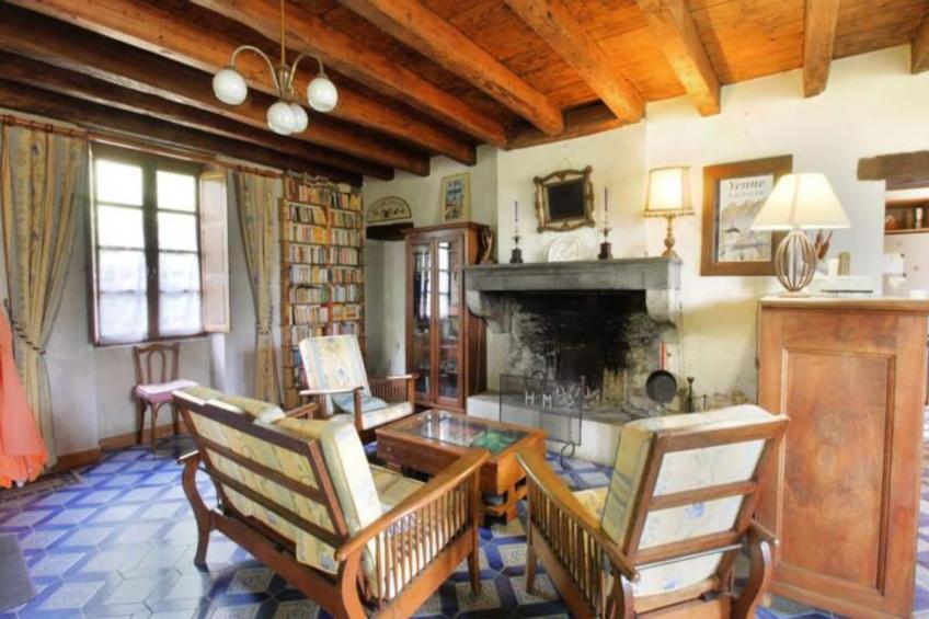 Maison De Charme Ancienne Entre Lacs Et Rhône - foto 9