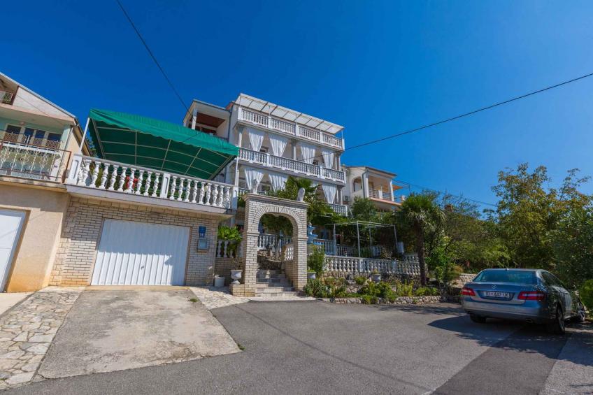 Holiday apartment with an outdoor pool and sea views - BF-NFK2 - foto 28