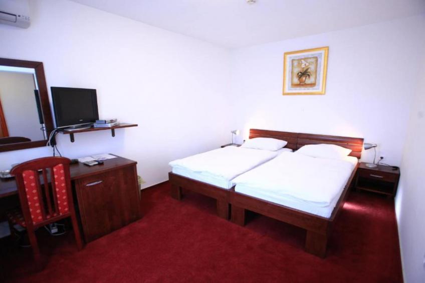 Hotel Orion - Double Room with Loggia and Mountain View - foto 2