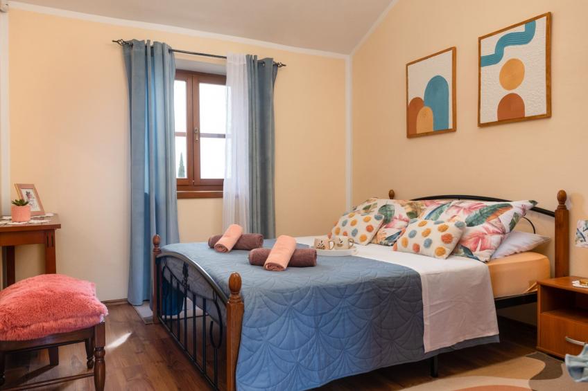 Villa mit privatem Pool und großem Garten - foto 29