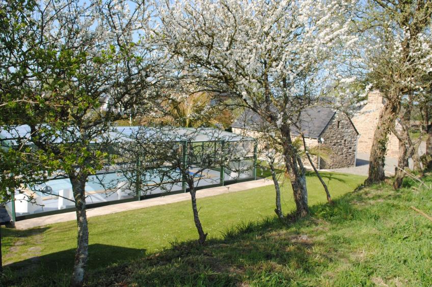 Großes Haus mit überdachtem und beheiztem Swimmingpool - foto 25