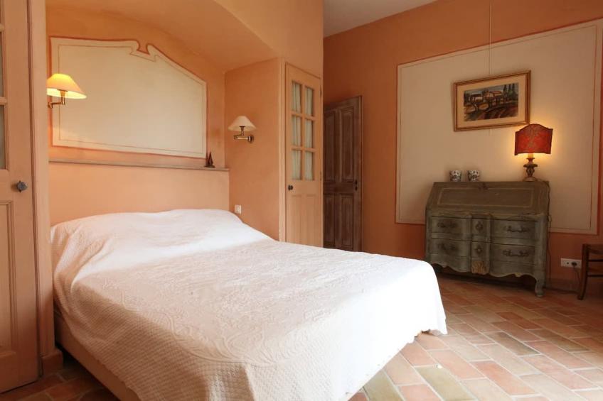 Bastide avec piscine 3 terrasses dans un écrin de verdure - foto 4