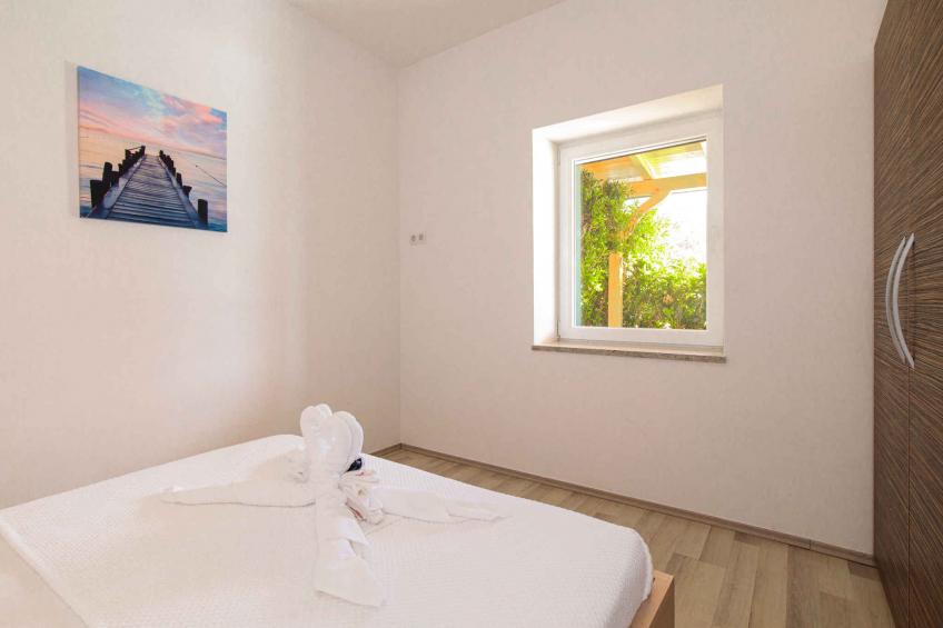 Holiday apartment with pool - BF-X733 - foto 15