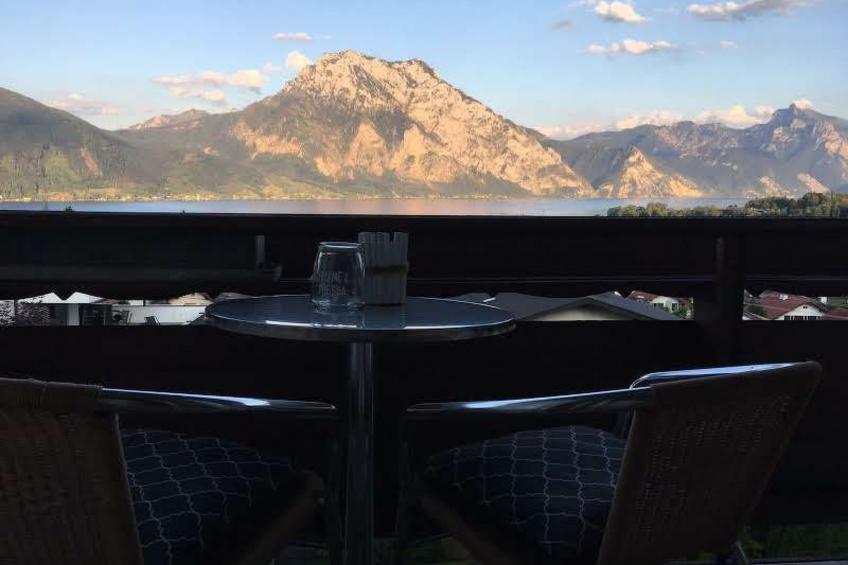 Dachwohnung mit Balkon und Seeblick - foto 11