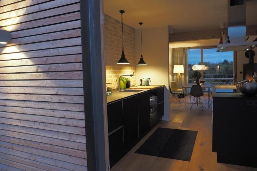 Exklusives Ferienhaus mit Terrasse und Garten - foto 8