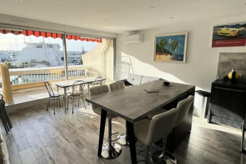 Résidence La Marina De Lairan : 2 Chambres Terrasse Vue Port De Plaisance - foto 3