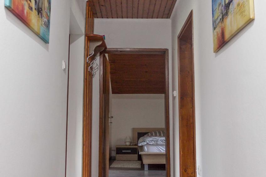 Cozy Holiday Home with Garden, BBQ, and Outdoor Dining Area in Rečica ob Savinji - Two Bedroom Apartment - foto 30