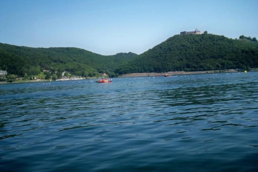 Ederseeblick in Bringhausen am Edersee - foto 23