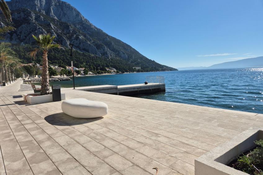 Gesamte Wohnung in Gradac mit Möbliertem Balkon - foto 13